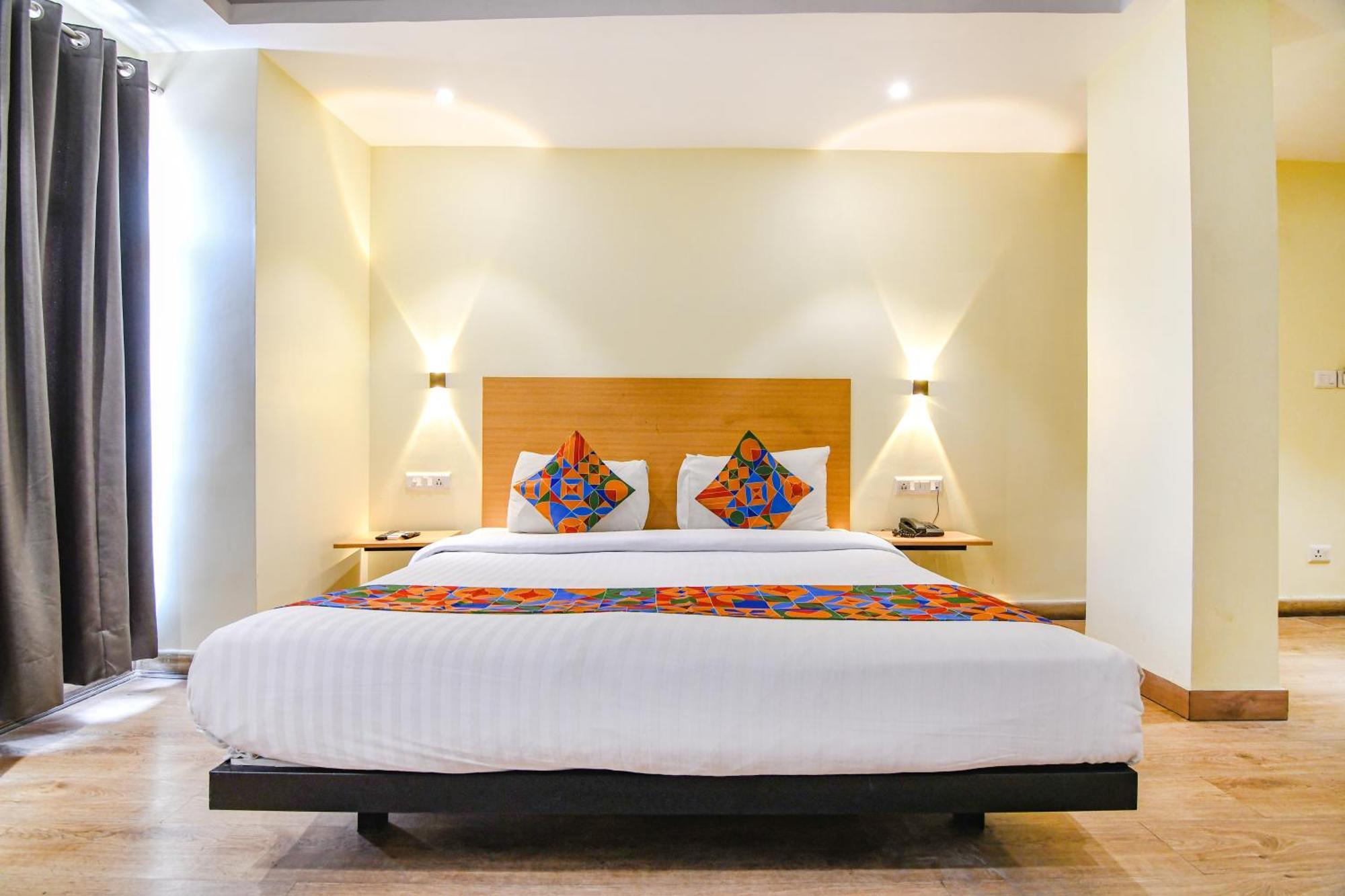 Super Townhouse Suncitel Near Kolkata Airport Hotel Dum Dum Екстериор снимка