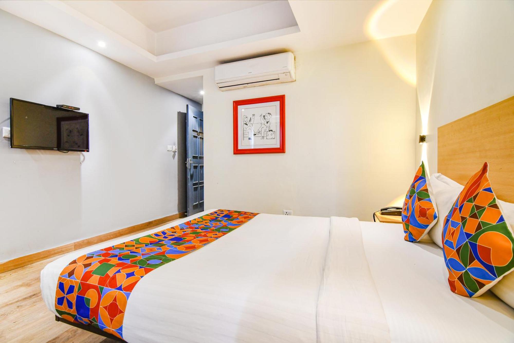 Super Townhouse Suncitel Near Kolkata Airport Hotel Dum Dum Екстериор снимка