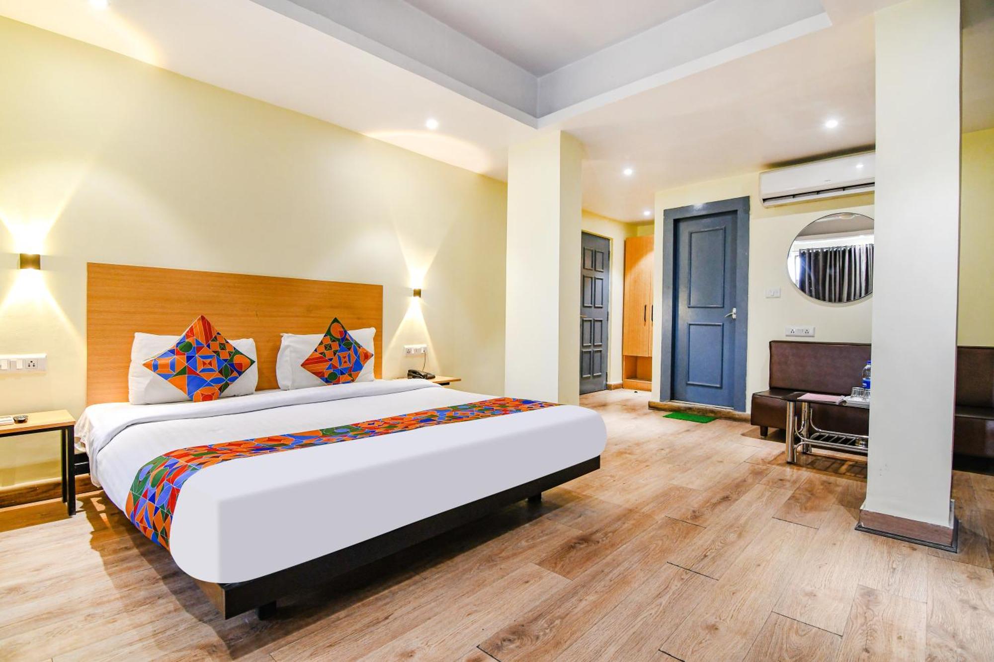 Super Townhouse Suncitel Near Kolkata Airport Hotel Dum Dum Екстериор снимка